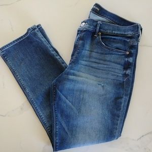 Express Jeans Distressed Cropped Skinny Midrise